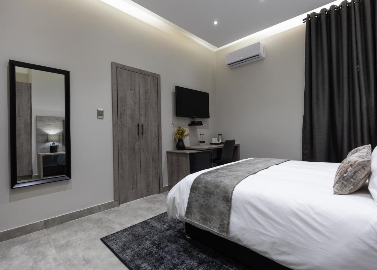 Luxe Boutique 4* Durban